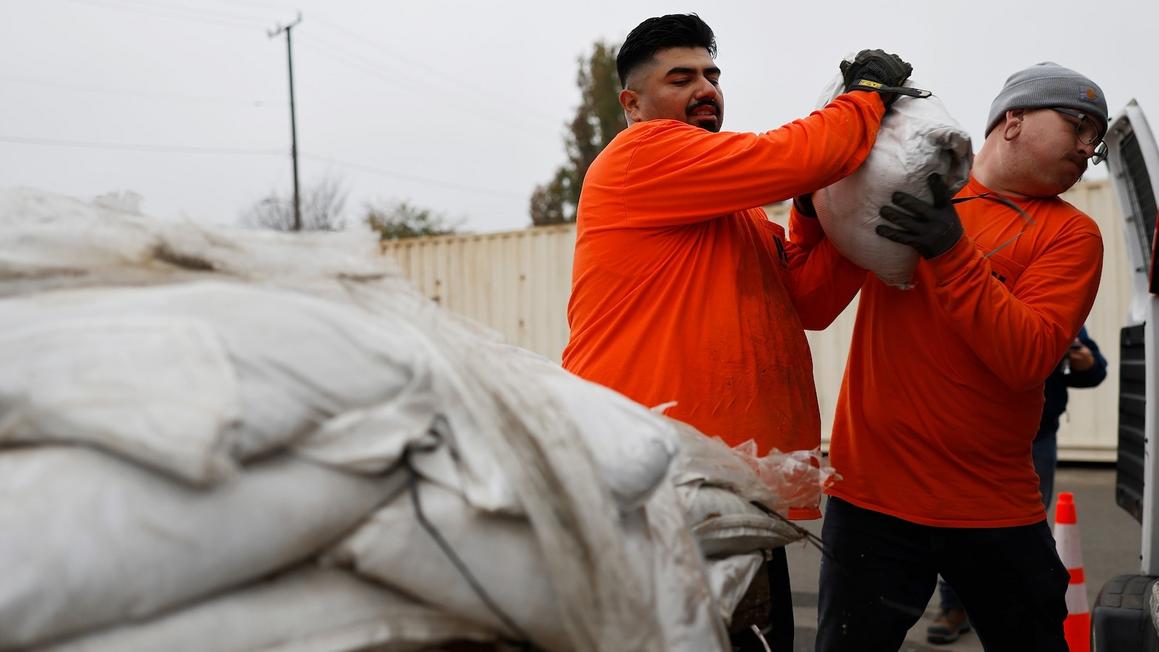 california sandbags gty jt