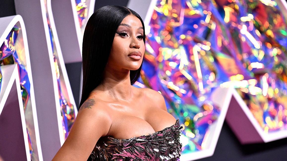 Cardi B Ca ngợi Ả Rập Xê Út về sự sạch sẽ, khác xa 'ghetto' nước Mỹ 1 cardi b1