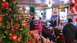 Một số cửa hàng có thể tính phí khi khách hàng trả lại hàng