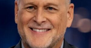 Tin tức tổng hợp: Một loại vắc-xin phổ biến cho trẻ sơ sinh đang được xem xét, Đảng Cộng hòa chiến thắng trong cuộc bầu cử đặc biệt, và những lời lẽ bài ngoại của Tổng Thống Donald Trump