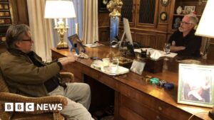 Ủy ban Hạ viện công bố loạt ảnh mới liên quan đến Jeffrey Epstein 19 Ủy ban Hạ viện công bố loạt ảnh mới liên quan đến Jeffrey Epstein