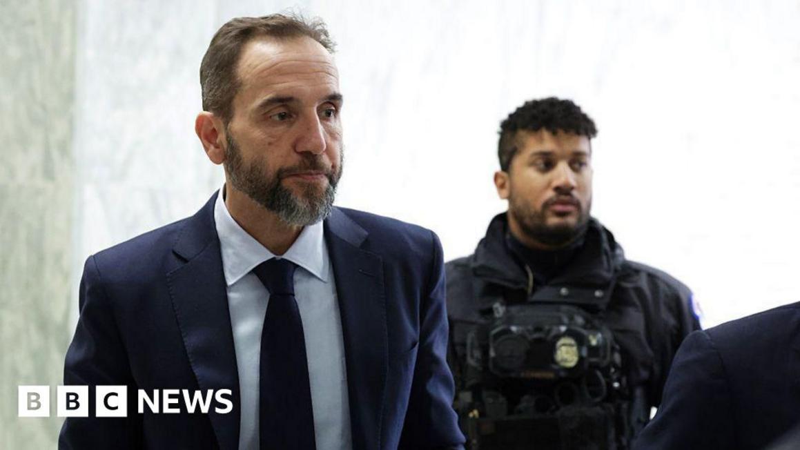 Cựu Cố Vấn Jack Smith Bảo Vệ Các Vụ Kiện Tổng Thống Donald Trump Trước Quốc Hội 1 d682d250 db5b 11f0 93d6 1d9639c09cd6