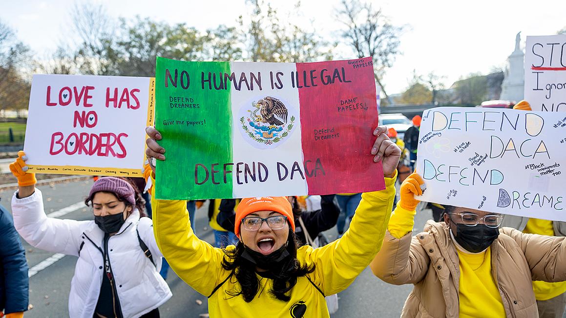 daca no borders protest signs