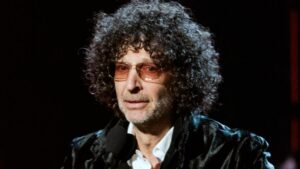Howard Stern Ký Hợp Đồng Mới với SiriusXM