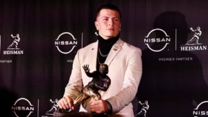 Diego Pavia ‘văng tục’ với người bỏ phiếu Heisman