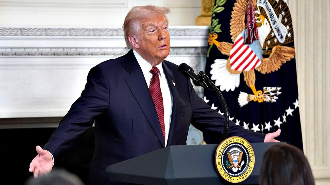 Donald Trump Đề Xuất Tạm Dừng Nhập Cư 1 donald trump gop breakfast2