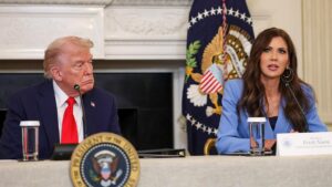 Dân Biểu Trump Tuyên Bố: Bắt Giữ Hàng Triệu Dân Nhập Cư Bất Hợp Pháp