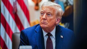 Từ Tù Ngục Đến Ân Xá: Tổng Thống Donald Trump Mang Lại Cuộc Đời Mới