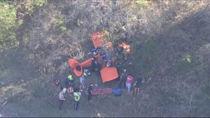 Máy bay nhỏ 'trượt khỏi' đường băng tại phi trường gần Cresson, Texas 36 Máy bay nhỏ ‘trượt khỏi’ đường băng tại phi trường gần Cresson, Texas