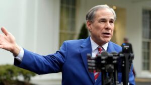 Thống đốc Texas Greg Abbott đề xuất loại bỏ thuế bất động sản cho trường học 33 Thống đốc Texas Greg Abbott đề xuất loại bỏ thuế bất động sản cho trường học