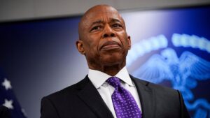 Thị Trưởng Eric Adams: Bộ Tư Pháp đã ‘dùng luật’ chống lại ông