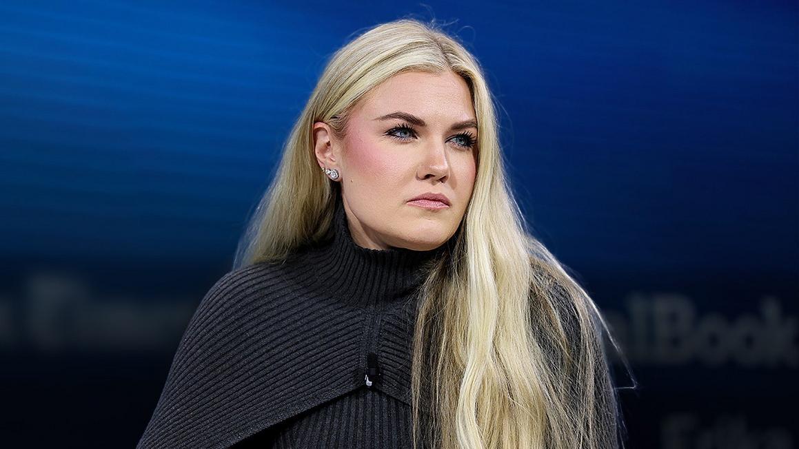 Erika Kirk chia sẻ về nỗi đau và đức tin sau cái chết của chồng 1 erika kirk powerful fox news moments 2