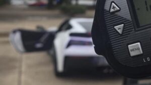 Tài xế bị bắt vì chạy xe gần gấp đôi tốc độ cho phép trên xa lộ ở Texas