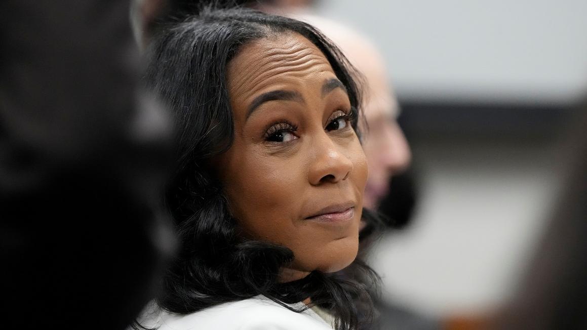 Công tố viên Fani Willis bảo vệ cuộc điều tra bầu cử năm 2020 trước Thượng viện Georgia 1 fani willia 1 ap gmh