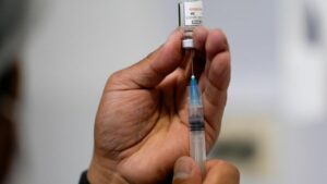 FDA Cảnh Báo Mức Độ Nghiêm Trọng Nhất Về Vắc-xin COVID-19 9 FDA Cảnh Báo Mức Độ Nghiêm Trọng Nhất Về Vắc-xin COVID-19