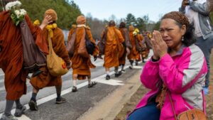 Tăng Ni Phật giáo tiếp tục cuộc hành trình vì hòa bình từ Texas đến Washington D.C.