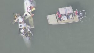 Phi công cho rằng vụ tai nạn máy bay ở Galveston có thể đã được ngăn chặn