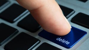 Cân Nhắc Dùng Dịch Vụ Xóa Dữ Liệu Cá Nhân Trên Mạng?