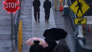 Mưa Bão Tiếp Tục Trút Xuống Miền Nam California