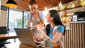 Chế Độ Nhận Biết Âm Thanh của Tai Nghe: Cách Hoạt Động và Tại Sao Bạn Cần Nó