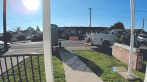 Nổ Lớn tại California: Camera an ninh ghi lại cảnh tượng kinh hoàng 35 Nổ Lớn tại California: Camera an ninh ghi lại cảnh tượng kinh hoàng