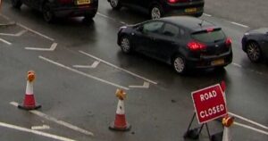 Nhiều người bị thương trong vụ tấn công bằng hơi cay tại sân bay London