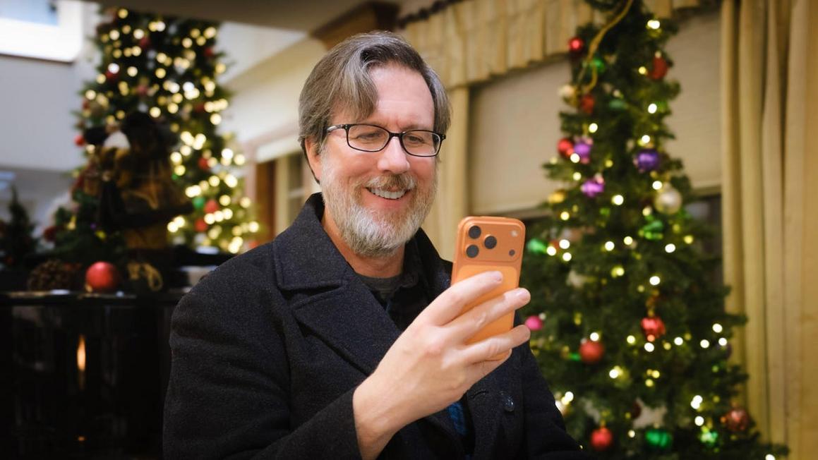 holiday jeff iphone edit