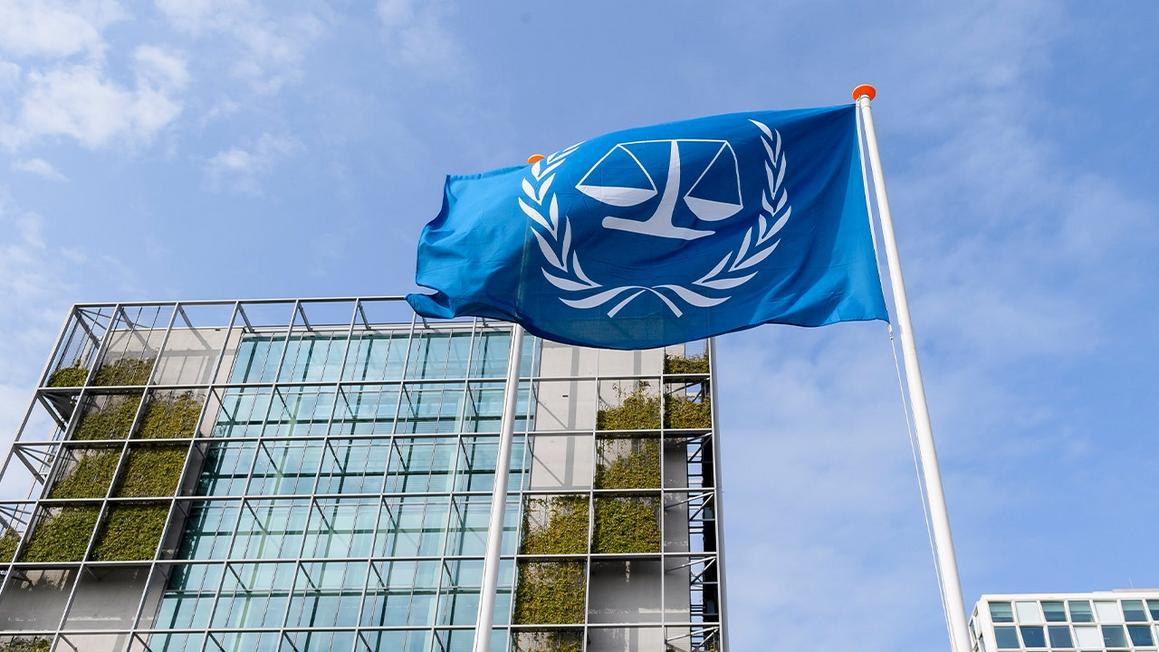 Vụ bê bối tại Tòa án Hình sự Quốc tế: Uy tín bị lung lay? 1 icc international criminal court flag