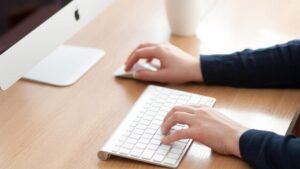 Apple Dự Kiến Nâng Cấp iMac Màn Hình OLED, Nhưng Phải Chờ Đến Năm 2027 13 Apple Dự Kiến Nâng Cấp iMac Màn Hình OLED, Nhưng Phải Chờ Đến Năm 2027