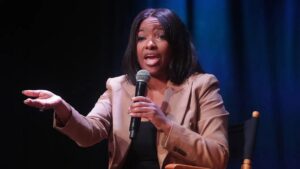 Dân biểu Jasmine Crockett muốn Thượng Viện 'nói chuyện' với Tối Cao Pháp Viện 28 Dân biểu Jasmine Crockett muốn Thượng Viện ‘nói chuyện’ với Tối Cao Pháp Viện