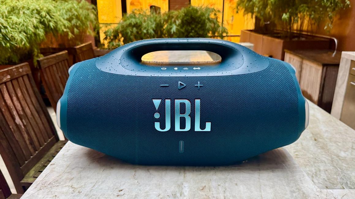 Loa Bluetooth 'Boom Box' tốt nhất năm 2025 1 jbl boombox 4 blue 5