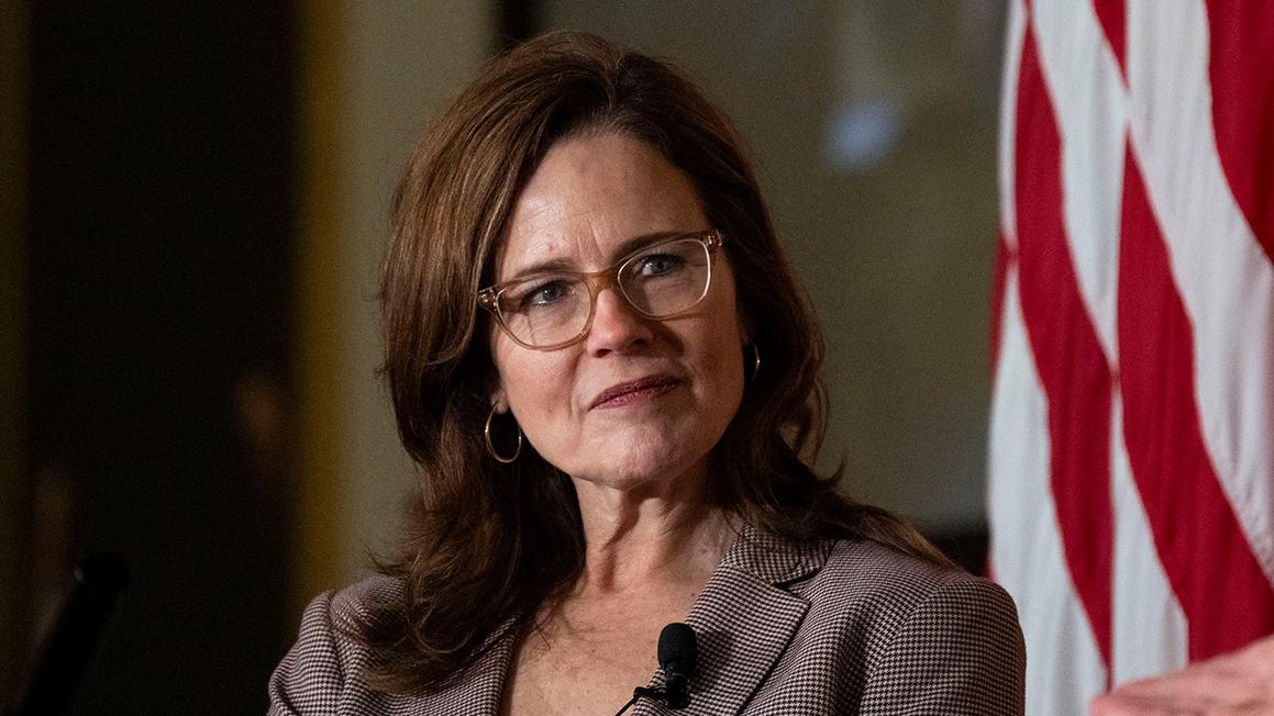 justice amy coney barrett nixon library