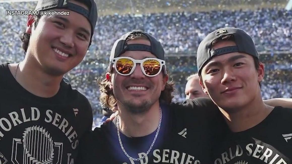 Nghệ nhân kim hoàn Orange County đằng sau những chiếc vòng cổ của Los Angeles Dodgers 1 kikedodgersjeweler