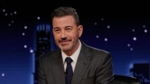 Jimmy Kimmel gia hạn hợp đồng với ABC đến tháng 5/2027 6 Jimmy Kimmel gia hạn hợp đồng với ABC đến tháng 5/2027