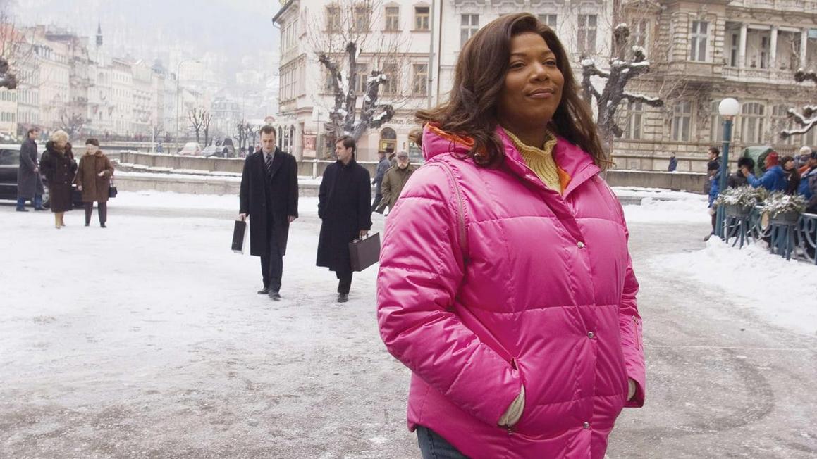 Một khoảnh khắc thay đổi tất cả trong bộ phim 'Last Holiday' trên Hulu 1 last holiday queen latifah snow