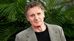 Liam Neeson Phản Bác Tin Đồn Chống Vắc-xin 7 Liam Neeson Phản Bác Tin Đồn Chống Vắc-xin