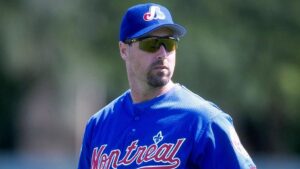 Cựu cầu thủ bóng chày Mike Campbell qua đời ở tuổi 61