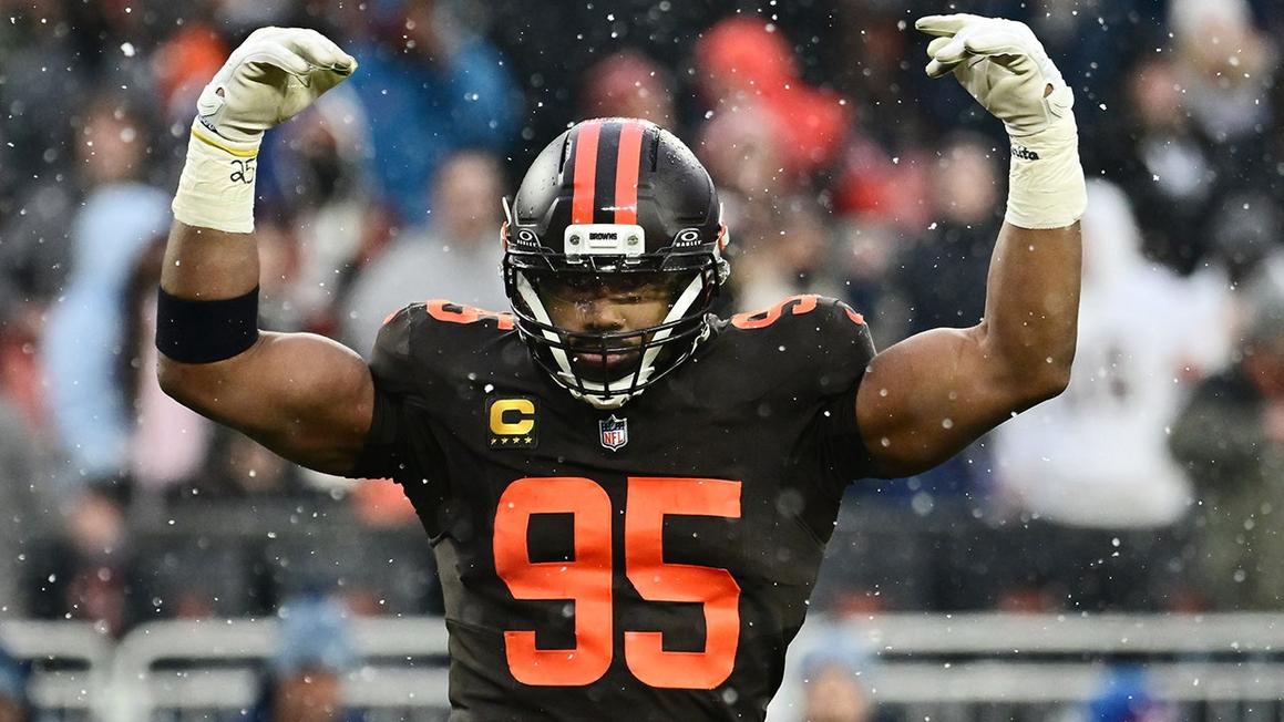 Cựu đồng đội Browns ca ngợi Myles Garrett là 'tay săn đuổi hay nhất' 1 myles garrett 121625
