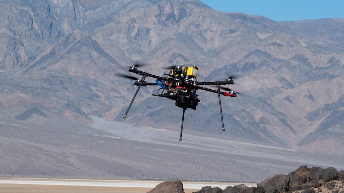 NASA thử nghiệm drone tại Thung lũng Chết chuẩn bị cho Sao Hỏa 1 nasa drone at death valley