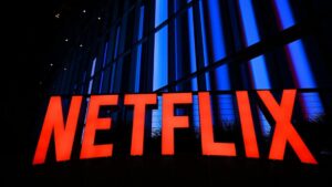 Netflix mua lại Warner Bros với giá 83 tỷ đô