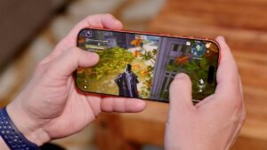 iPhone 17 Pro: Tản nhiệt tốt, chơi game đỉnh 16 iPhone 17 Pro: Tản nhiệt tốt, chơi game đỉnh