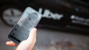 Giá Uber ở các thành phố lớn của Mỹ tăng cao