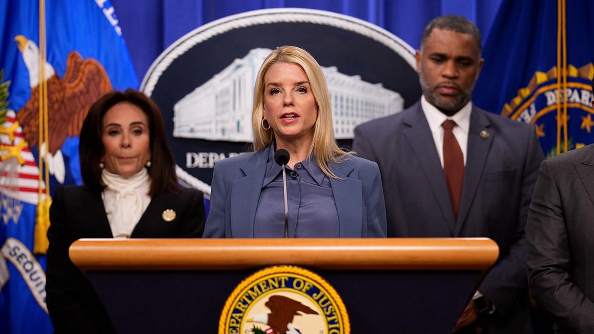 pam bondi speaking j6