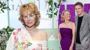 Pamela Anderson tiết lộ về mối quan hệ với Liam Neeson 9 Pamela Anderson tiết lộ về mối quan hệ với Liam Neeson