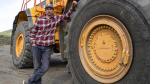 Ngôi Sao ‘Gold Rush’ Cảnh Báo Washington Không Quan Tâm Sửa Nợ, Thúc Đẩy Vàng Tăng Vọt