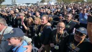 Các mục sư và những người có tầm ảnh hưởng của Mỹ đến Israel để ủng hộ Do Thái giáo