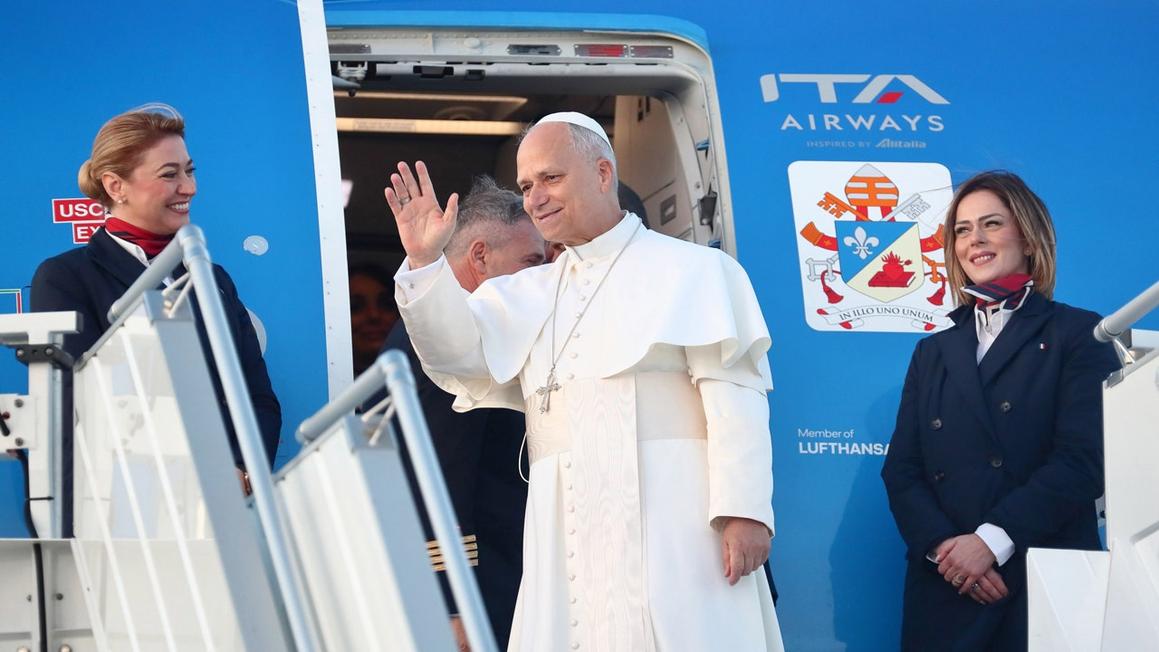 pope leo first overseas trip plane