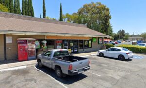 Hai người trúng Powerball tại Vùng Vịnh lãnh thưởng 1.1 triệu đô-la 33 Hai người trúng Powerball tại Vùng Vịnh lãnh thưởng 1.1 triệu đô-la