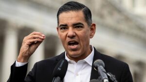 Dân Biểu Dân Chủ Công Kích Việc Chọn Lọc Hình Ảnh Epstein 27 Dân Biểu Dân Chủ Công Kích Việc Chọn Lọc Hình Ảnh Epstein