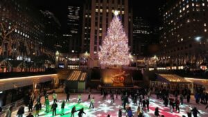 Sao Hollywood Mừng Lễ Giáng Sinh 2025